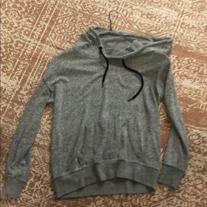 Thin sweatshirt